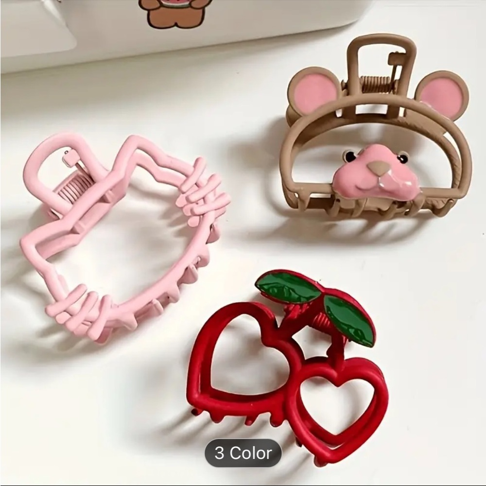 🌵 Women’s 3 Pcs Cartoon Alloy Claw Clips NWOT